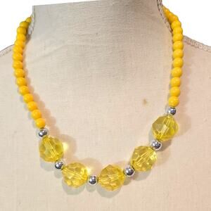 Vintage Necklace Beaded Faceted Lucite Acrylic Yellow Silver Accents 18" 1980s